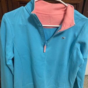 Vineyard Vines pull over
